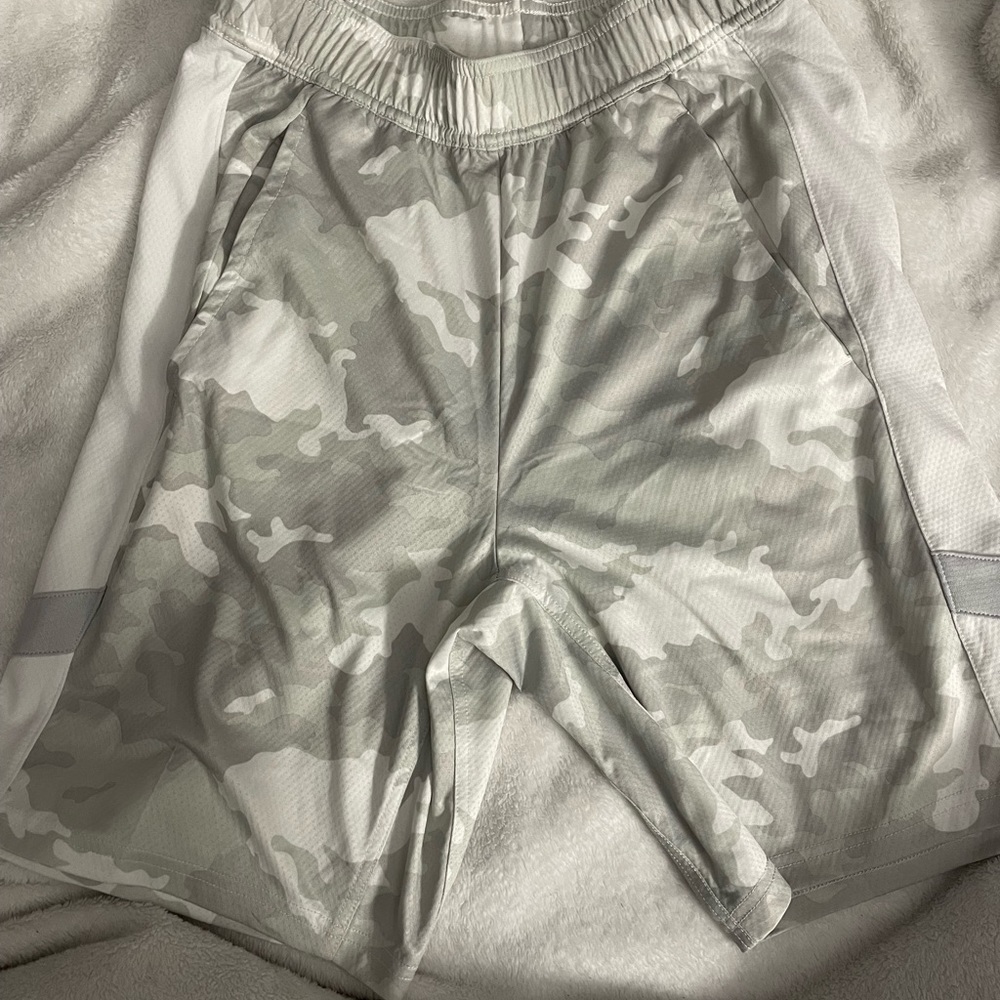Target all in motion camo shorts